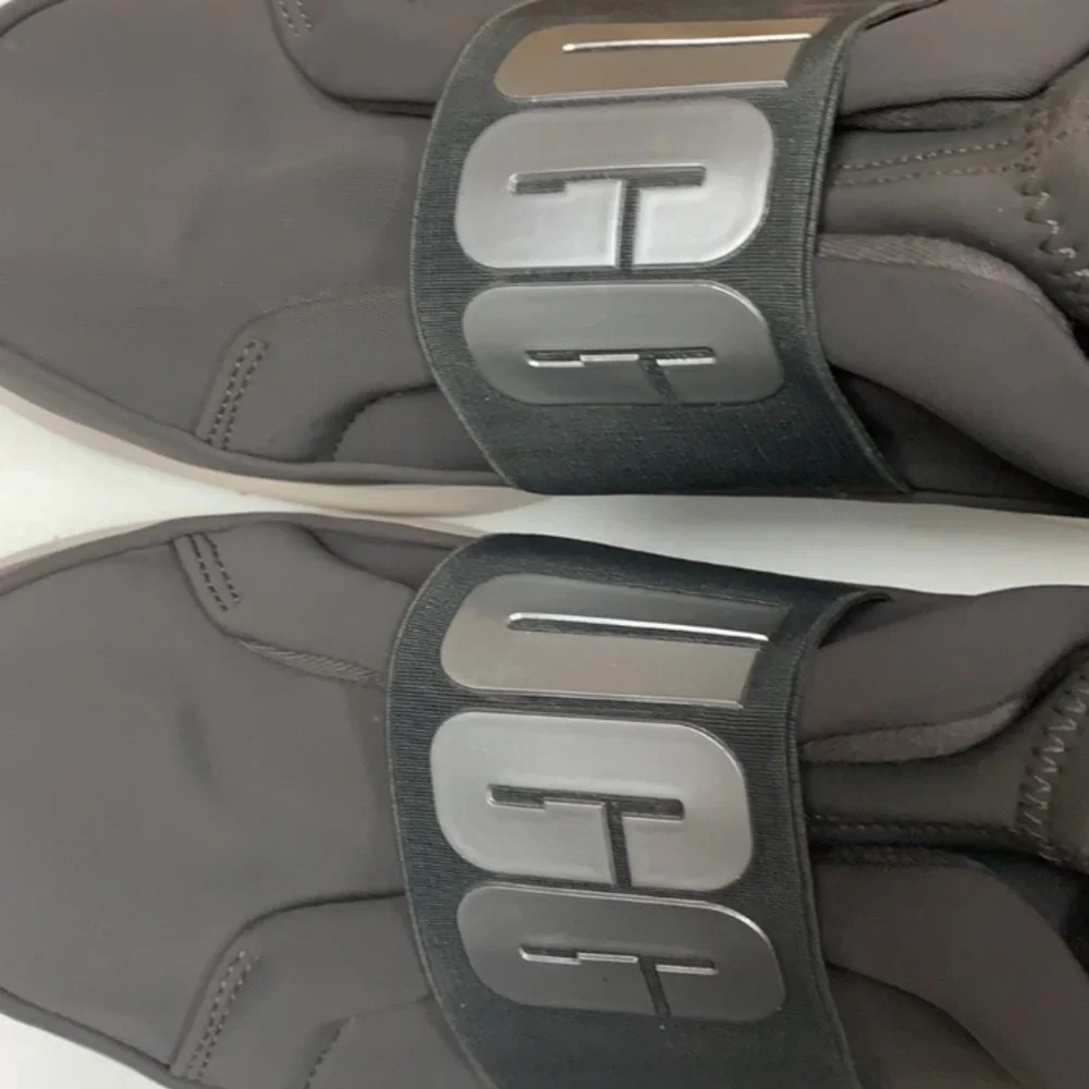 UGG neutra sneakers pull on logo trainers